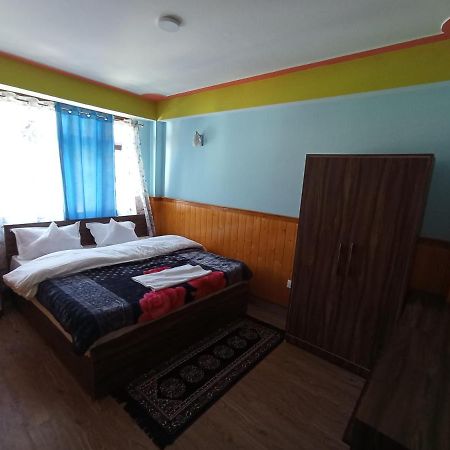 לצ'ונג Tseten'S Inn מראה חיצוני תמונה